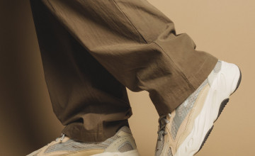 Adidas Yeezy Boost 700 V2 Cream Wallpapers