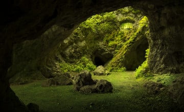 Caves Widescreen