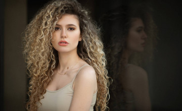 Curly Hair Wallpapers