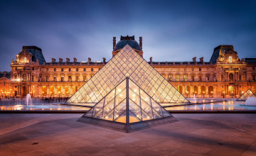France Louvre Wallpaper
