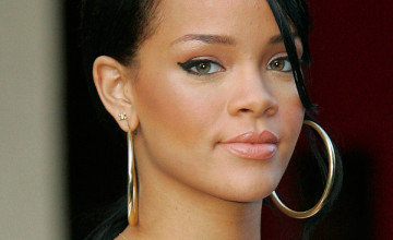 Free Rihanna Wallpapers