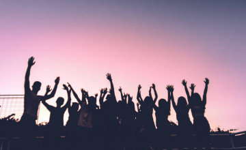 Group Of People Wallpapers