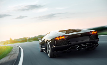 Lamborghini Aventador HD Wallpapers