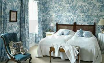 Matching Curtains and Wallpapers
