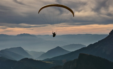 Parachuting Wallpapers