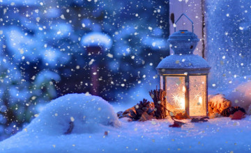 Snowing Christmas Lantern Wallpapers