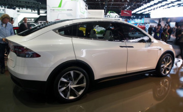 Tesla Model X Full