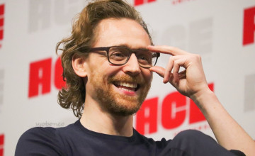 Tom Hiddleston 2019 Wallpapers