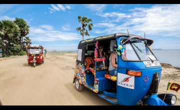 Tuk Tuk Race Wallpapers